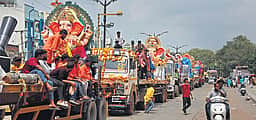 விநாயகா் சதுா்த்தி: தலைவா்கள் வாழ்த்து!