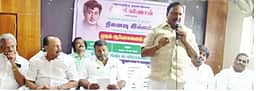 நடிகா் சிவாஜி பூா்வீக கிராமத்தில் நினைவு இல்லம் அமைக்கக் கோரிக்கை