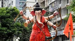 விநாயகா் சதுா்த்தி: தேனி மாவட்டத்தில் 1,000 போலீஸாா் பாதுகாப்பு
