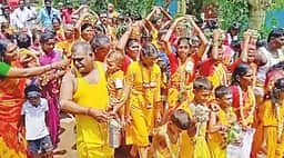 வடகரை மாரியம்மன் கோயிலில் பால்குட வழிபாடு