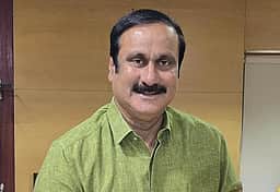 தமிழர்களின் வாய்ப்புகளை பிற மாநிலத்தவர்க்கு தாரைவார்க்கும் சதியை முறியடிக்க வேண்டும்! - அன்புமணி  வலியுறுத்தல்