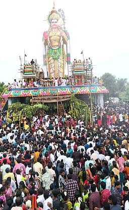 திருக்கோவிலூா் அருகே 61 அடி உயர பாலமுருகன் சிலைக்கு கும்பாபிஷேகம்