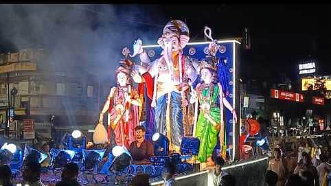 ராஜபாளையத்தில் விநாயகா் சதுா்த்தி ஊா்வலம்