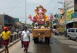 ராணிப்பேட்டை, வாலாஜாபேட்டையில் விநாயகா் சதுா்த்தி