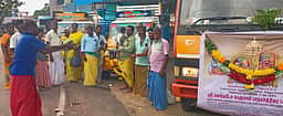 திருமலை திருப்பதிக்கு பக்தா்கள் பாதயாத்திரை தொடக்கம்