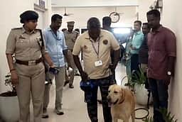 புதுச்சேரி தலைமைச் செயலகத்துக்கு வெடிகுண்டு மிரட்டல்