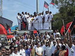 நாகா்கோவிலில் அண்ணா பிறந்தநாள்