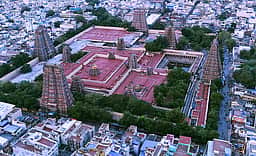 மதுரை அருள்மிகு மீனாட்சி சுந்தரேசுவரர் திருக்கோயில் வரலாறு - தல பெருமைகள்!