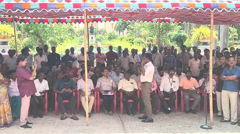 Annamalai University teachers and staff on indefinite strike