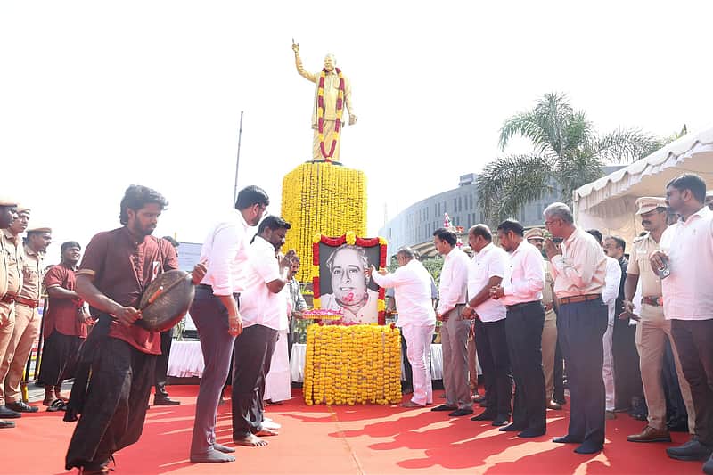 TVK ministers paid tribute to anna on his birth anniversary