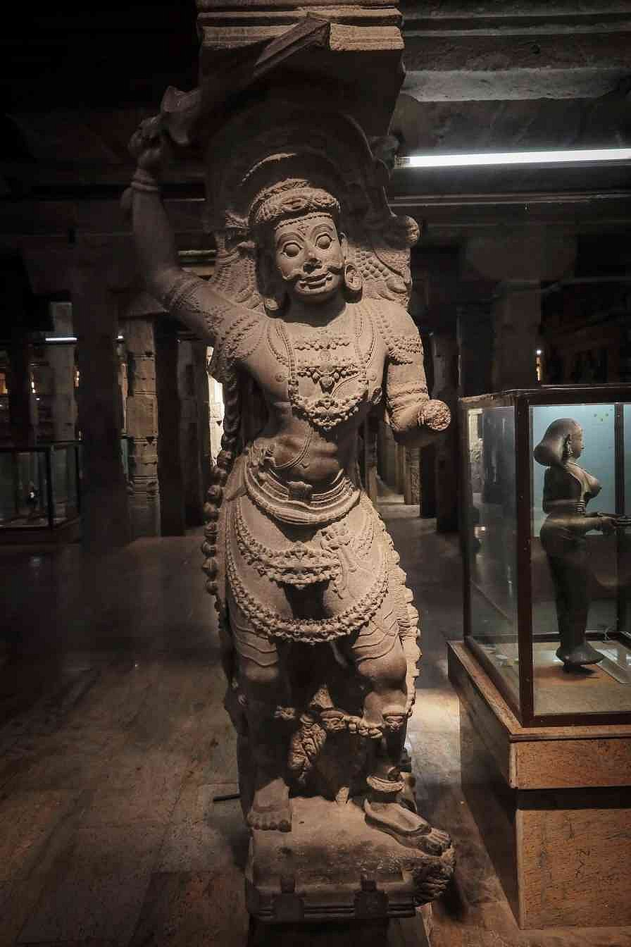 ஆயிரம் கால் மண்டபம் சிலைகள் - தக்சன்