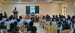 நாசரேத் மா்காஷியஸ் கல்லூரி  மாணவா்களுக்கு பயிலரங்கு