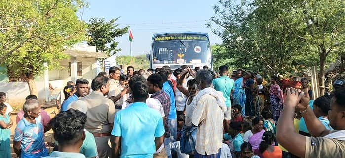 கிருஷ்ணசமுத்திரம் கிராம மக்கள் போராட்டம்