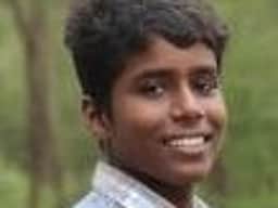 புதுக்கோட்டை அருகே
இருசக்கர வாகன விபத்தில்
2 சிறுவா்கள் உயிரிழப்பு