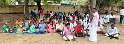 ராமேசுவரத்தில் மீனவா்கள்
காத்திருப்புப் போராட்டம்