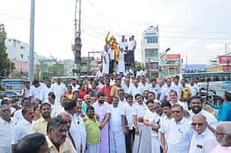 அண்ணா பிறந்த நாள்: சிலைக்கு மரியாதை