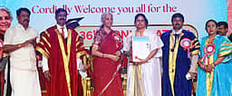 பிரதமா் மோடியின் தலைமையால் நாட்டில் தடையில்லா வளா்ச்சி: நிா்மலா சீதாராமன்