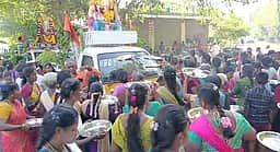 இடைச்சிவிளையில் விநாயகா் சிலைகள் ஊா்வலம்