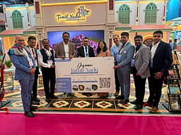 பாரிஸ் சுற்றுலா கண்காட்சியில்
தமிழக அரங்கு திறப்பு