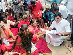 குடமுழுக்கில் அரசியல் தலையீடு இல்லை: அமைச்சா் சி.டி.ஆா். நிா்மல்குமாா்