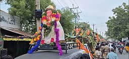 விநாயகா் சிலை ஊா்வலம்