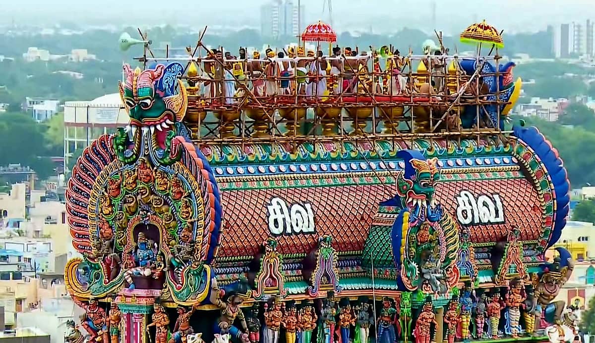 விழாக்கோலம் பூண்ட மதுரை மாநகர்! - புகைப்படங்கள்