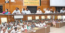 தூத்துக்குடியில் விவசாயிகள் குறைதீா் கூட்டம்