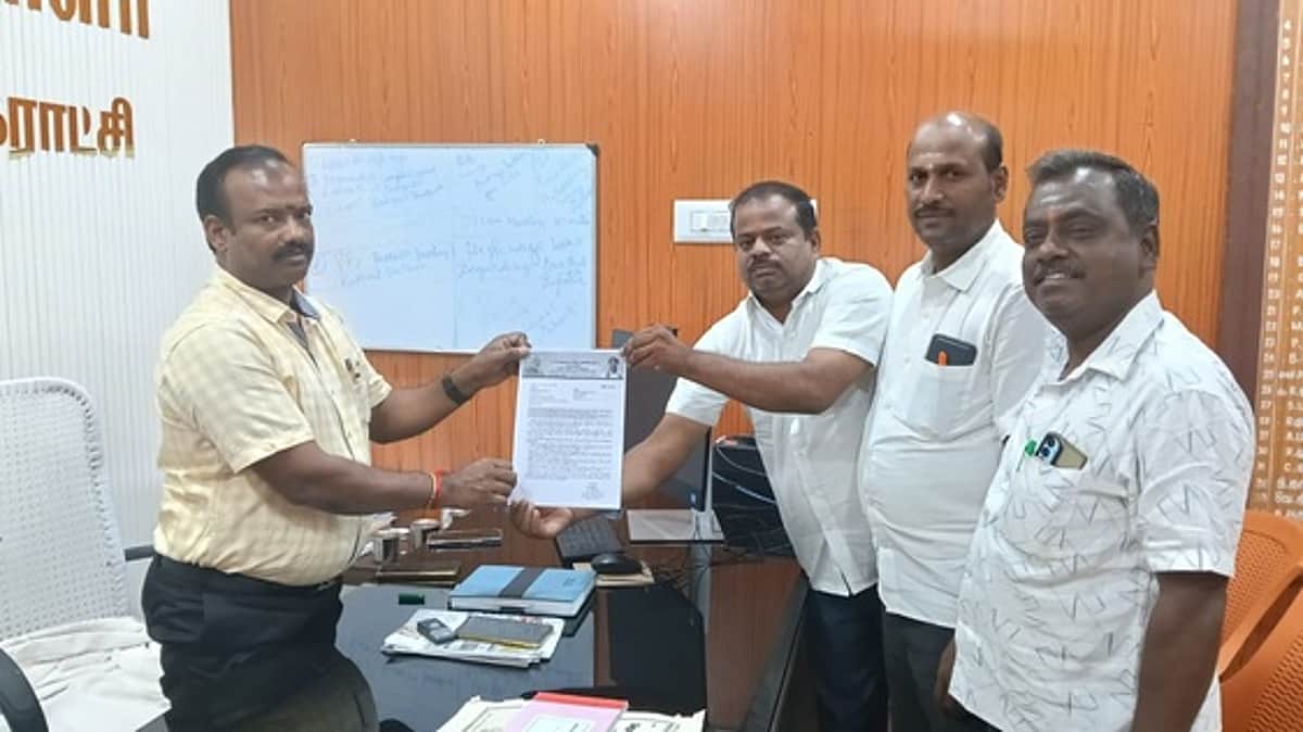 தென்காசி மின் மயானத்தில் அடிப்படை வசதிகள்
செய்து தர பாஜக கோரிக்கை
