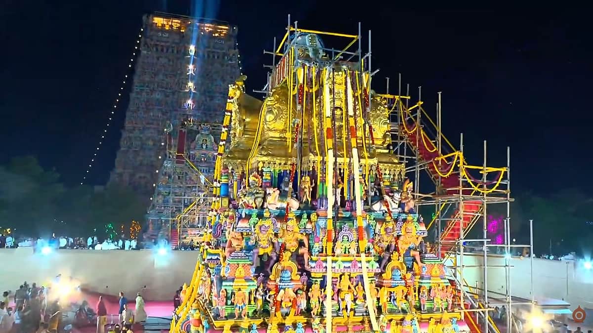 மதுரை மீனாட்சி சுந்தரேசுவரர் கோயில்! வரலாற்று சிறப்புமிக்க ஆன்மிகத் தலம்!!
