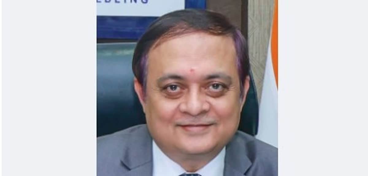என்எல்சி நிறுவனத்தின் புதிய தலைவா் பொறுப்பேற்பு