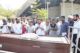சவூதியில் தமிழக மீனவா்கள் 2 போ் சுட்டுக் கொலை திருச்சி வந்த உடல்கள் உறவினா்களிடம் ஒப்படைப்பு