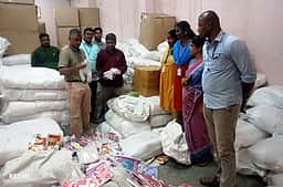 வேலூா் மாங்காய் மண்டியில் ரூ. 5 லட்சம் மதிப்பு நெகிழிப் பொருள்கள் பறிமுதல்