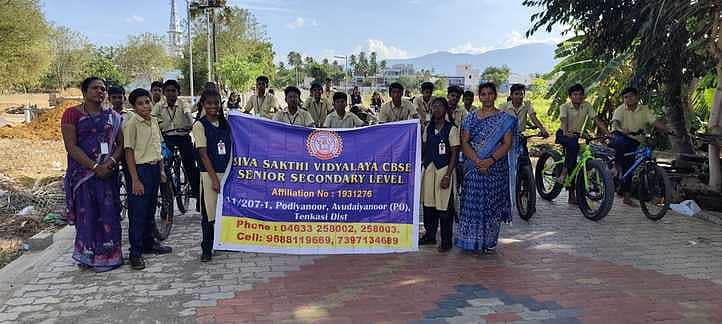 பொடியனூா் சிவசக்தி வித்யாலயாவில் 
தேசிய விளையாட்டு தின விழா