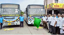 நீட்டிப்பு செய்யப்பட்ட வழித் தடங்களில் பேருந்து சேவை தொடக்கம்