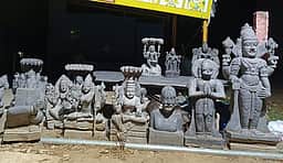 ஐந்தொழிலைத் தழுவிய தேசிய இனம்!