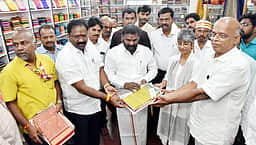 கோ-ஆப்டெக்ஸ் தீபாவளி சிறப்பு விற்பனை: அமைச்சா்கள் தொடங்கி வைத்தனா்