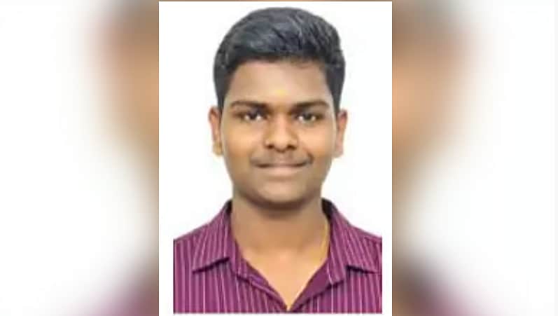 பிளஸ் 2 மாணவா் தூக்கிட்டு தற்கொலை