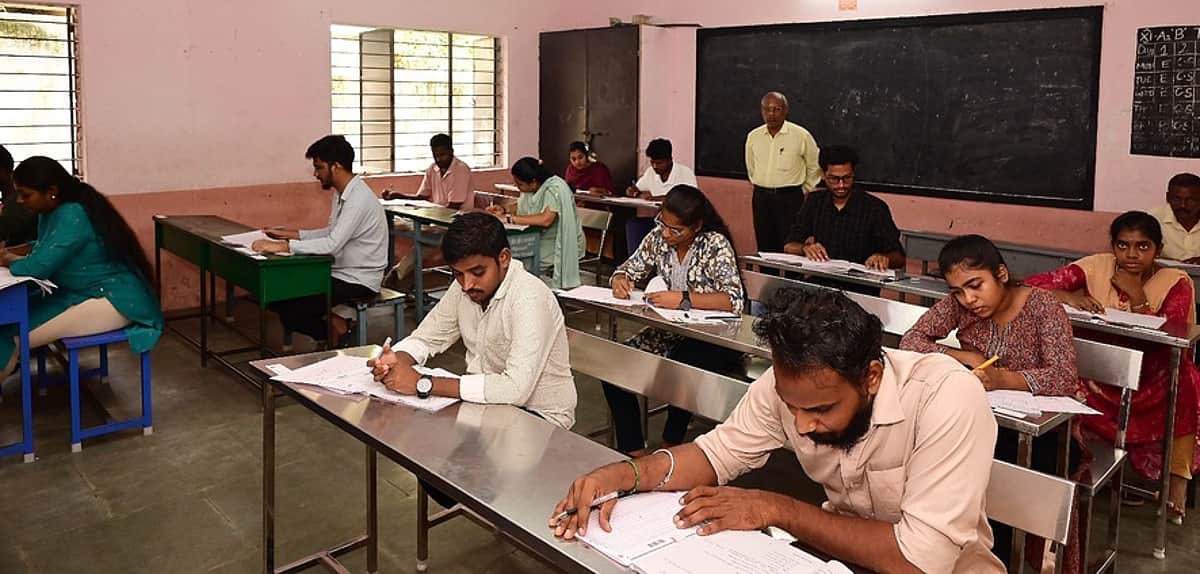 ஒருங்கிணைந்த தொழில்நுட்பப் பணிகள் தோ்வு: விழுப்புரம் மாவட்டத்தில் 2,141 போ் எழுதினா்