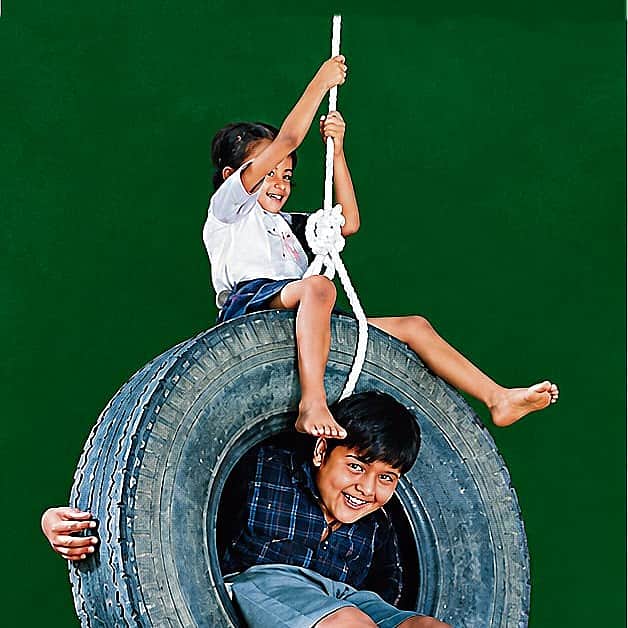 நெரிக்கப்படும் குழந்தைப்பருவம்