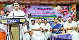 விசிக, இடதுசாரிகள் அழுத்தம் கொடுத்தால் விவசாயக் கடன் முழுமையாக தள்ளுபடி செய்ய வாய்ப்பு: முன்னாள் அமைச்சா் ஆா். காமராஜ்