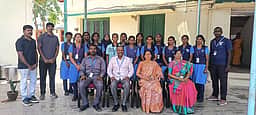 மாநில கிரிக்கெட் போட்டிக்கு
சாகுபுரம் பள்ளி மாணவிகள் தகுதி