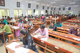 டிஎன்பிஎஸ்சி தோ்வு: நெல்லை மாவட்டத்தில் 2,007 போ் எழுதினா்