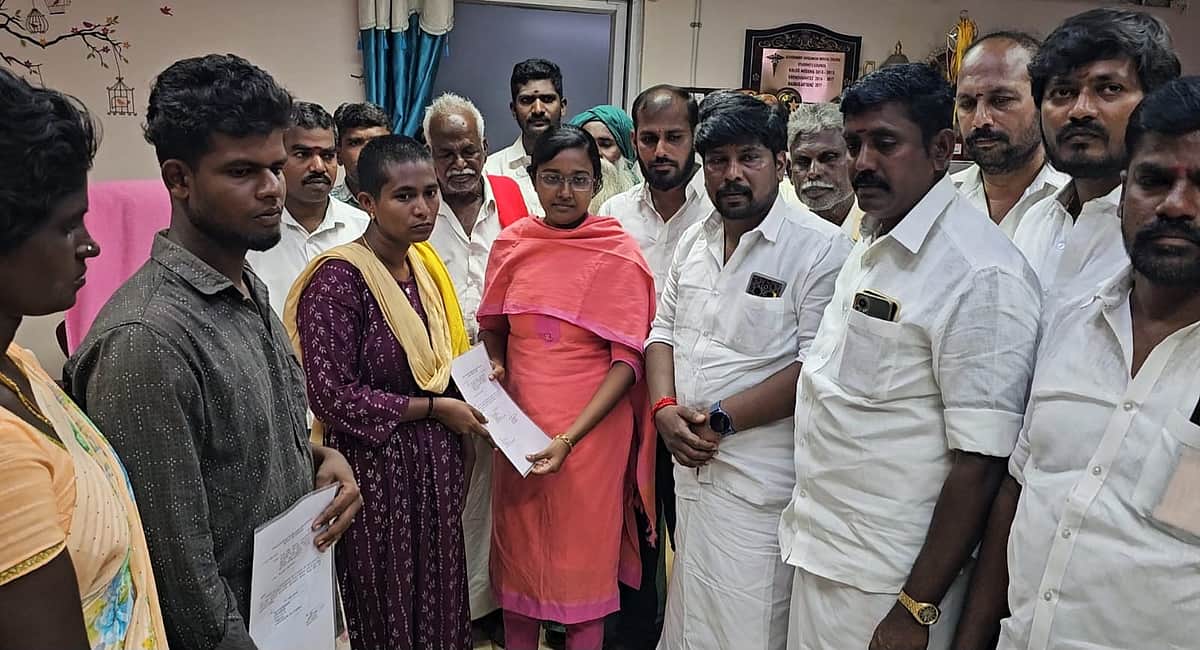 இரட்டைக் கொலை வழக்கில் பாதிக்கப்பட்ட குடும்பத்தினருக்கு தற்காலிக அரசுப் பணி ஆணை!