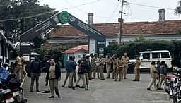 குடியரசு துணைத் தலைவா் இன்று குன்னூா் வருகை