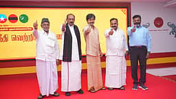 தவெக நட்சத்திரப் பேச்சாளர் பட்டியலிலிருந்து கூட்டணிக் கட்சித் தலைவர்களின் பெயர்கள் நீக்கம்! 