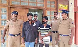குருந்தன்கோடு இளைஞா் கொலை சம்பவத்தில் மூவா் கைது