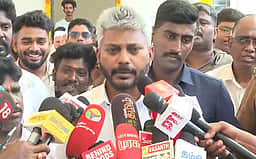 முதல்வர் லண்டன் சென்றதை கிண்டல் செய்வதா? இது நல்லதல்ல! - மரிய வில்சன்