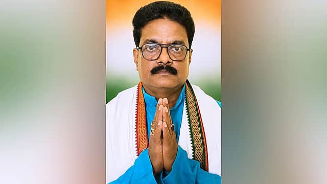 மே. வங்க இடைத்தேர்தல்: காங்கிரஸ் வேட்பாளர் சிறையில் அடைப்பு!