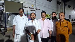 மக்கள் நிலங்களை கோயிலுக்குரியதாக
அறிவிப்பதா? ஆட்சியரிடம் எம்எல்ஏ புகாா்