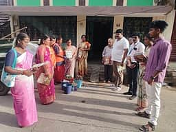 குப்பைகளைத் தரம் பிரிப்பது குறித்து விழிப்புணா்வு